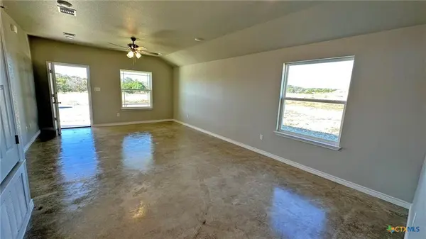 214 Leon LN #A-B, Copperas Cove, TX 76522