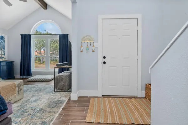 2714 Vancouver DR, Corpus Christi, TX 78414