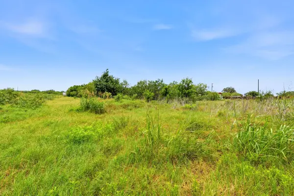 6407 Taylorsville RD, Dale, TX 78616