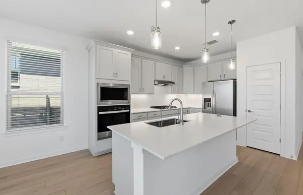 1808 Spring Mountain CV, Georgetown, TX 78628