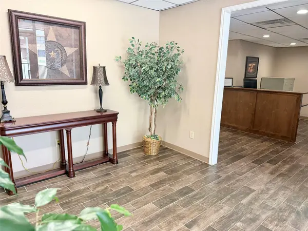 1110 Broadway Broadway, Marble Falls, TX 78654