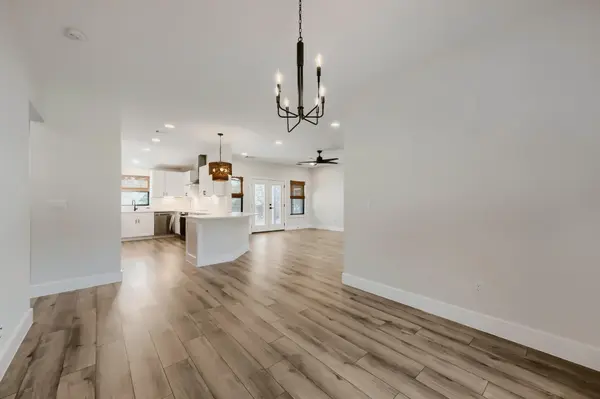 3711 Rock Terrace DR, Lago Vista, TX 78645