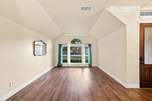 17213 Crescent Heights TRL, Austin, TX 78717