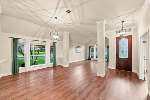 17213 Crescent Heights TRL, Austin, TX 78717