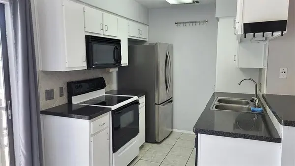106 E 30TH ST #308, Austin, TX 78705