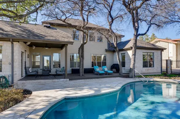 132 Lakeway DR, Lakeway, TX 78734