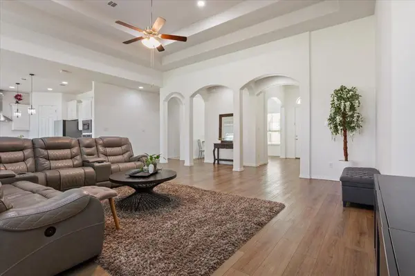 3625 Garrano BND, Leander, TX 78641