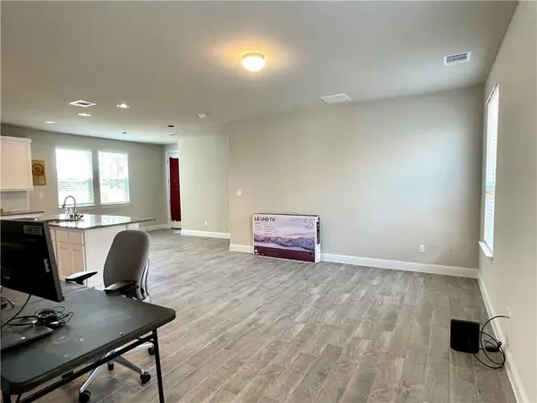148 Riverhill DR, Georgetown, TX 78628