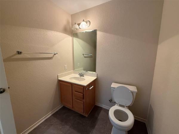 640 New Country RD, Kyle, TX 78640