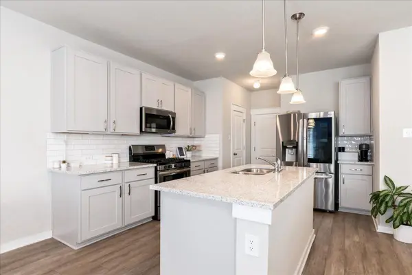 17103B Crane Fly DR, Pflugerville, TX 78660