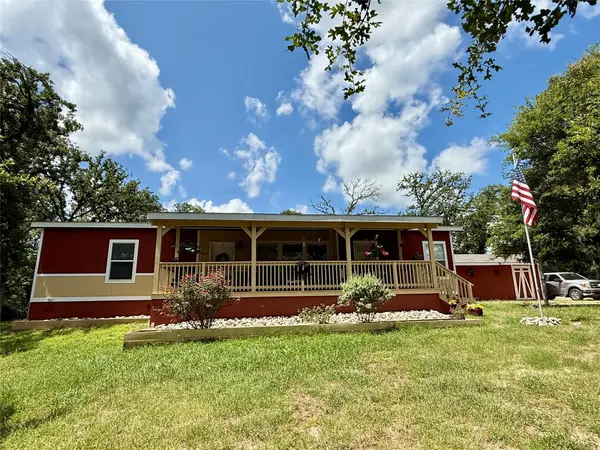 839 Northwood CIR, Rockdale, TX 76567