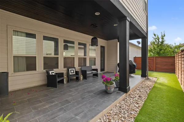 1713 Arcilla ST, Austin, TX 78741