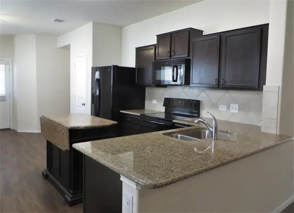 400 Major Lee LN #3H, Jarrell, TX 76537