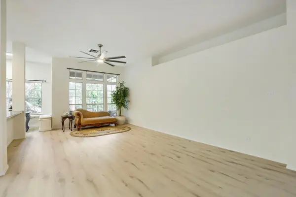 206 Gann ST, Georgetown, TX 78626