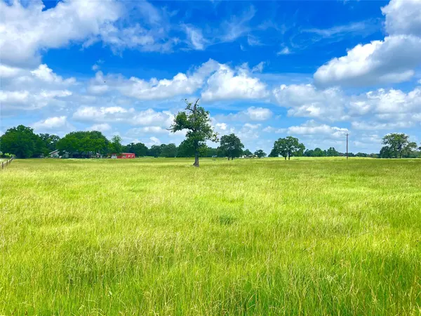 11009 HWY 77 HWY, Lexington, TX 78947