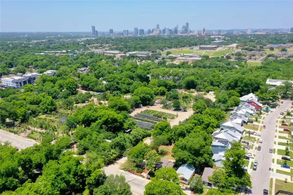 1124 Tillery ST, Austin, TX 78702