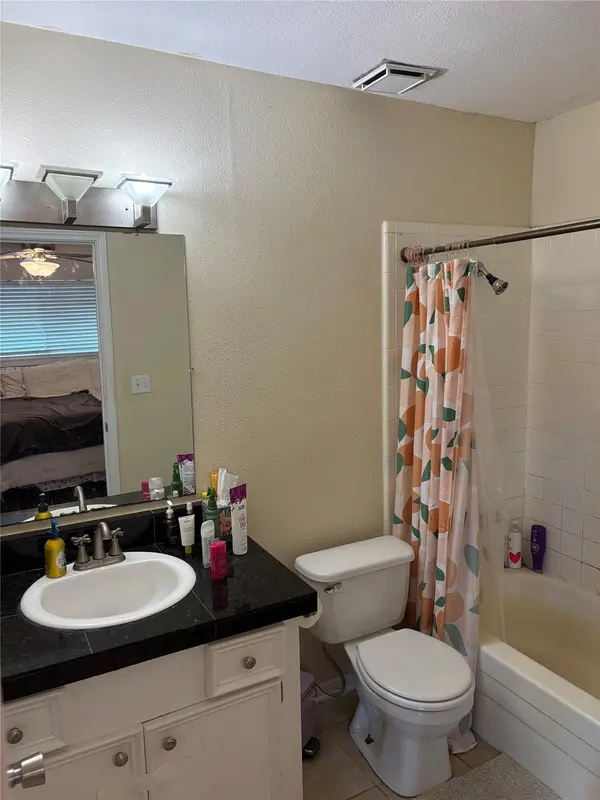 304 E 33rd ST #9, Austin, TX 78705