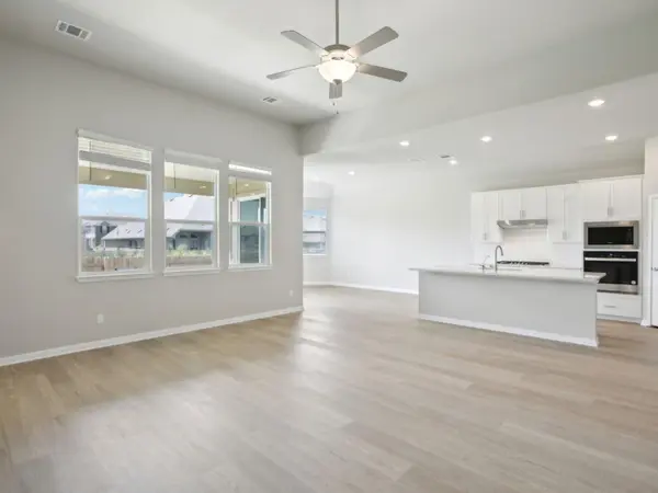 245 Bush Mountain CV, Dripping Springs, TX 78620