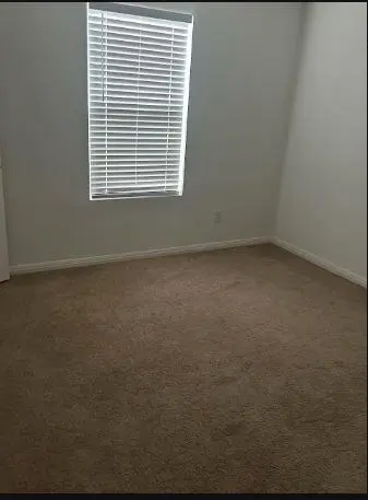 117 Hondo Gap LN, Jarrell, TX 76537