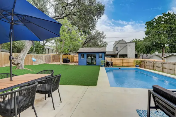 4909 Sylvandale DR, Austin, TX 78745