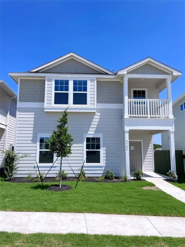 9721 Morning Iris DR, Manor, TX 78653