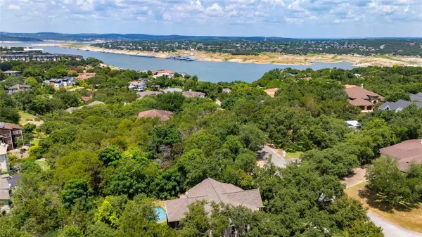 101 Firebird ST, Lakeway, TX 78734