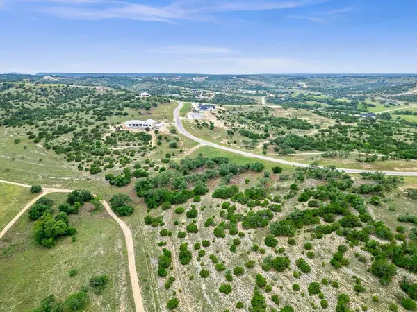 292 N Scenic Hills CT, Blanco, TX 78606
