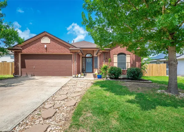 105 Dogwood DR,  Georgetown,  TX 78626