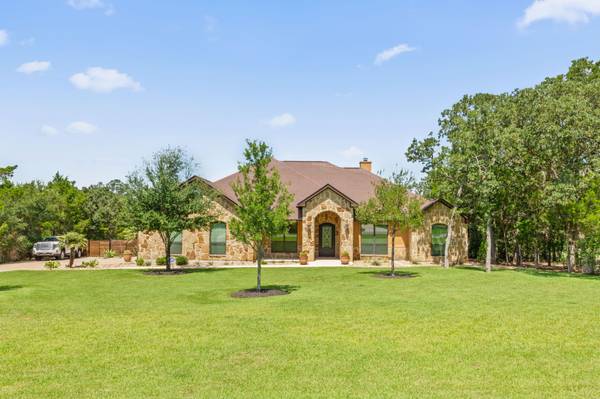 110 Long Bow CV, Bastrop, TX 78602