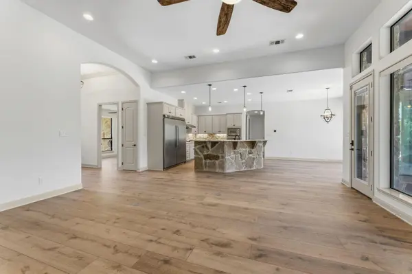 110 Long Bow CV, Bastrop, TX 78602