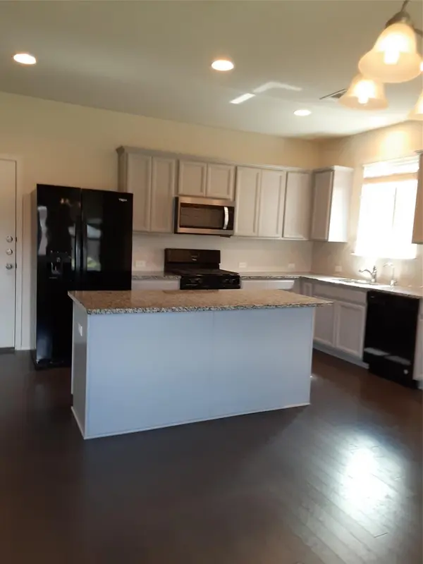 504 Coffee Berry DR, Georgetown, TX 78626