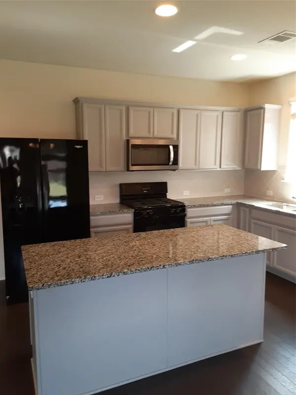 504 Coffee Berry DR, Georgetown, TX 78626