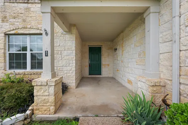 301 Lark ST, Leander, TX 78641