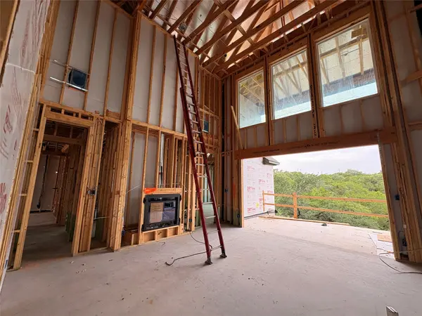 1301 Jolie Rose BND, Leander, TX 78641