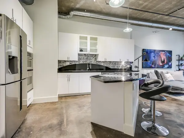 311 W 5th ST #608, Austin, TX 78701