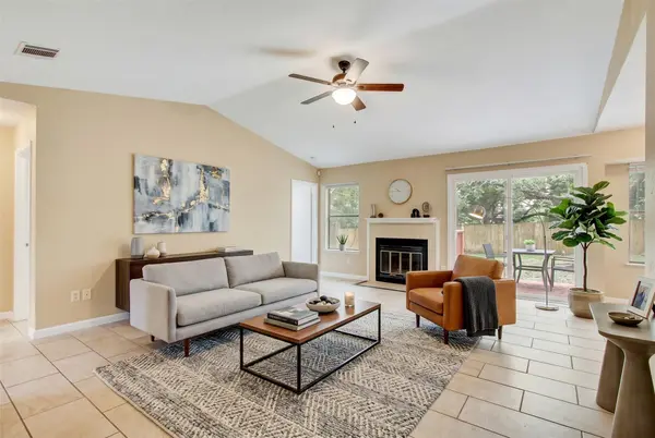 2203 Frontier TRL, Round Rock, TX 78681