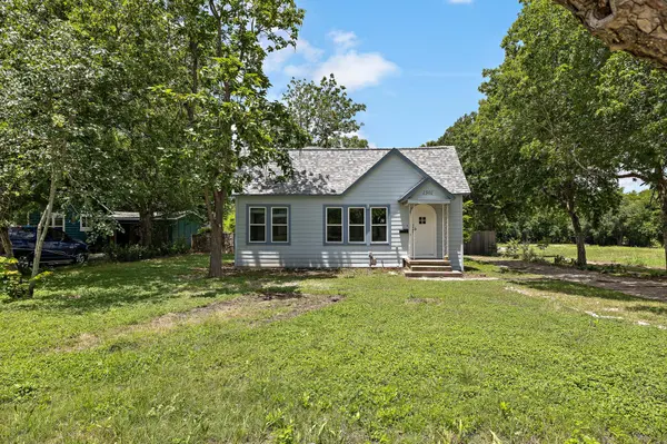 1301 Sloan ST, Taylor, TX 76574