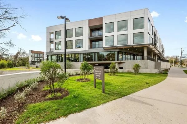 2209 S 1st ST #215, Austin, TX 78704