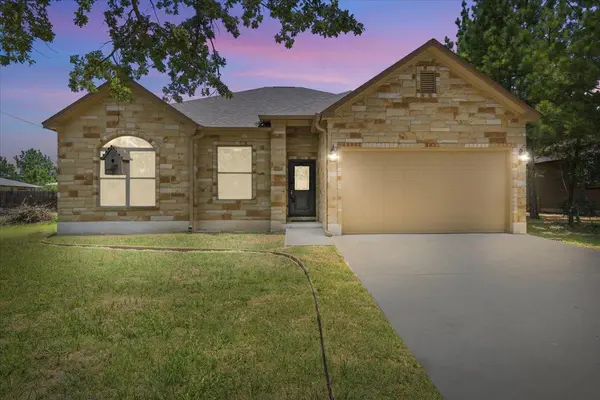 145 Cardinal LOOP, Paige, TX 78659