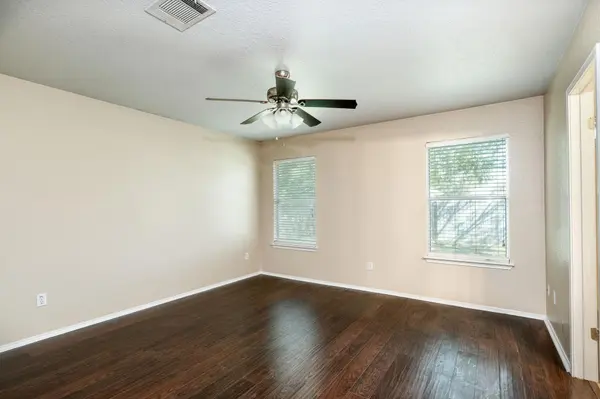 124 Hunter Rex WAY, Kyle, TX 78640