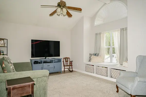 450 Biscayne ST, Giddings, TX 78942