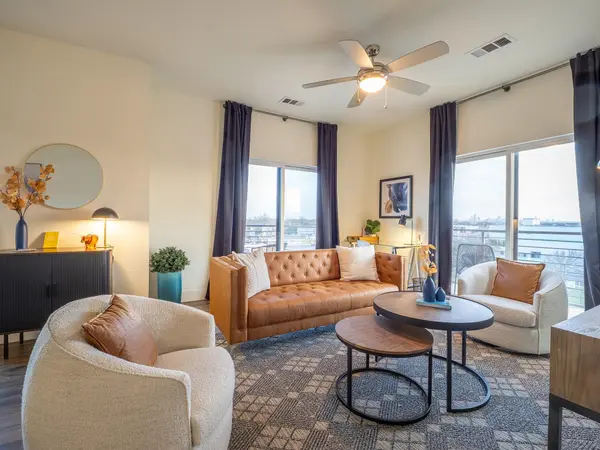 6444 Burnet RD #509, Austin, TX 78757
