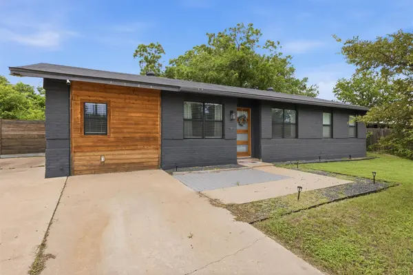 1014 S Meadows DR, Austin, TX 78758
