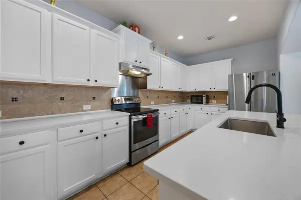 18717 Leigh LN, Pflugerville, TX 78660