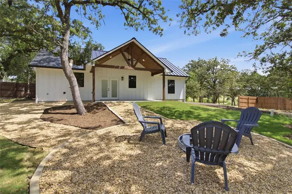 495 Cypress Trail LOOP, Rockdale, TX 76567