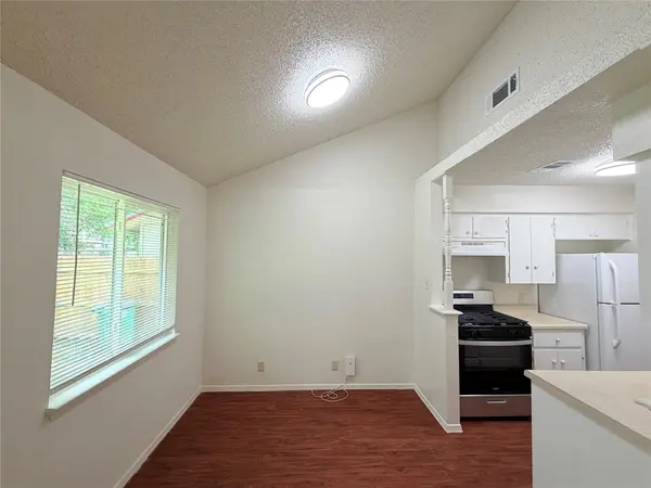 5206 Village TRL, Austin, TX 78744