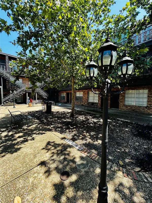 311 E 31st ST #306, Austin, TX 78705