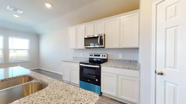 513 Hector LOOP, Georgetown, TX 78626