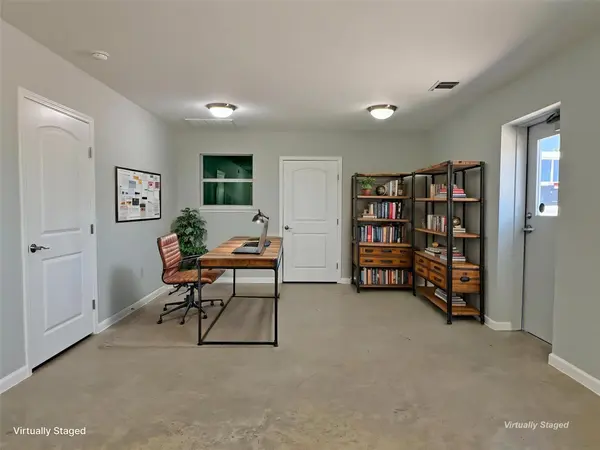 15803 Awalt DR #C, Austin, TX 78734
