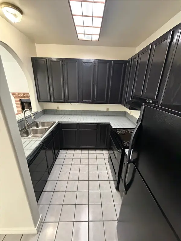 2605 Alcott LN #B, Austin, TX 78748
